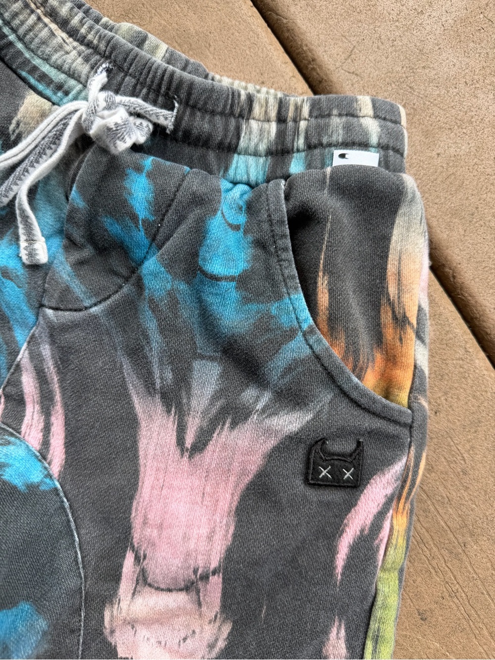 Munstr Kids Tie-Dye Paint swirl slicker  Sweat shorts size 7 - Picture 2 of 7